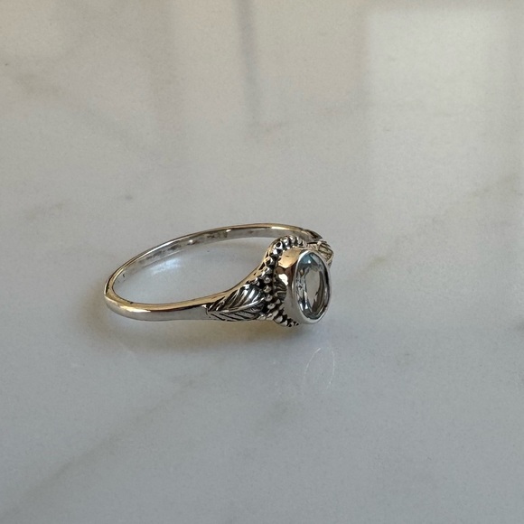 NWOT Sundance Seaview Garden Ring, Sky Blue Topaz, Sterling Silver - Picture 5 of 8